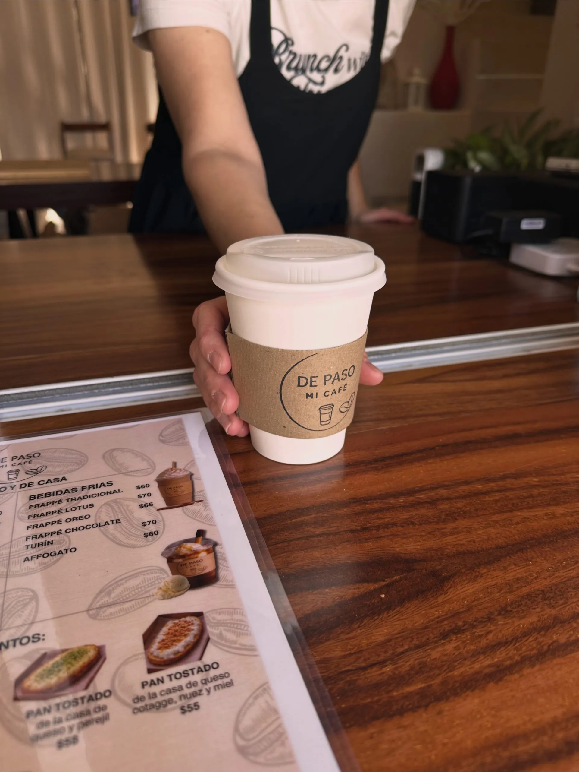 Interior de De Paso, Mi Cafe — cafeteria de especialidad en Tlaquepaque